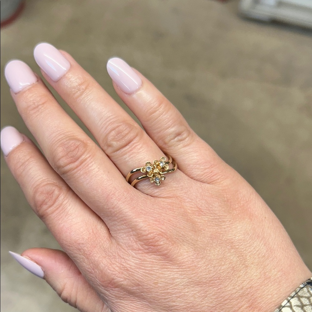Vintage Avon Gold Floral Ring with Diamond Accents